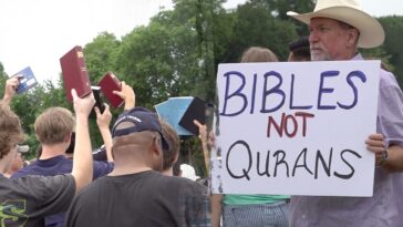 texas-board-of-education-approves-required-reading-list-with-bible-passages-for-5-million-students