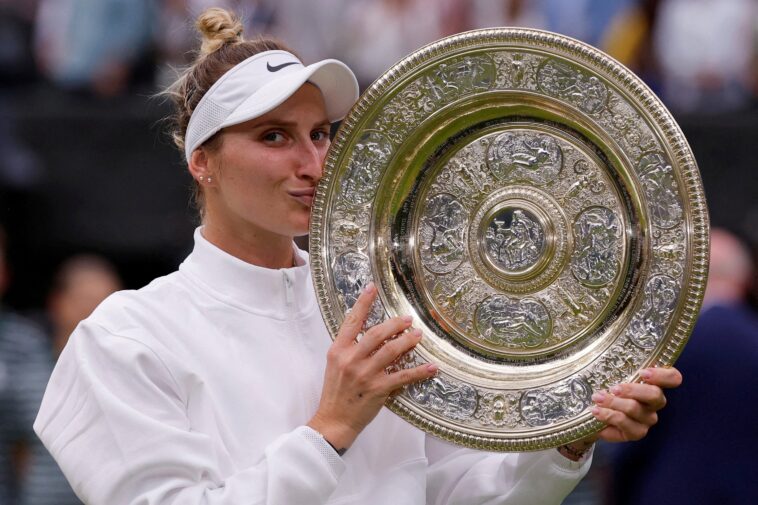 former-wimbledon-champ-marketa-vondrousova-was-‘completely-broken’-after-doping-ban