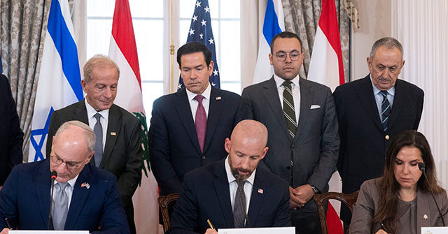 israel-and-lebanon-sign-landmark-security-framework-under-us.-mediation,-a-‘first-step’-toward-peace