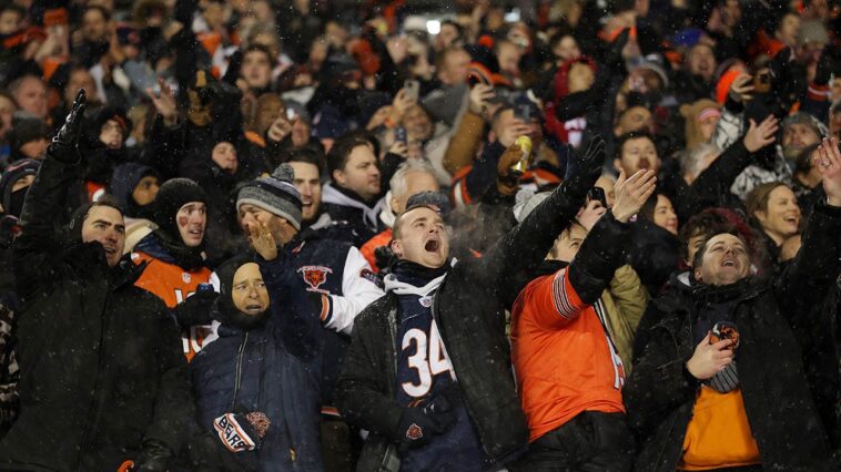 the-chicago-bears-are-getting-a-hallmark-movie,-and-here’s-a-very-good-idea-for-the-plot