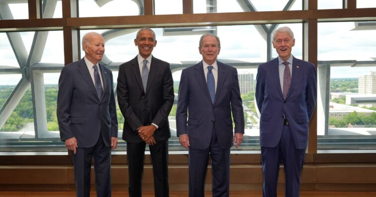 america-shouldn’t-need-a-political-savior-to-hold-it-together