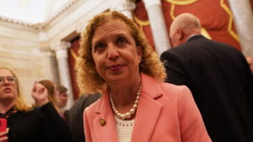 democrat-debbie-wasserman-schultz-claims-‘americans-will-pay-even-higher-prices’-for-groceries,-housing-if-tps-haitians-deported