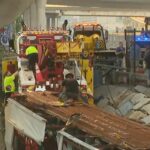 6-injured-as-boston-duck-boat-tips-over-near-cambridge-ramp
