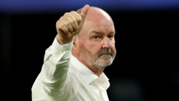 scotland-head-soccer-coach-resigns-after-getting-contract-extension