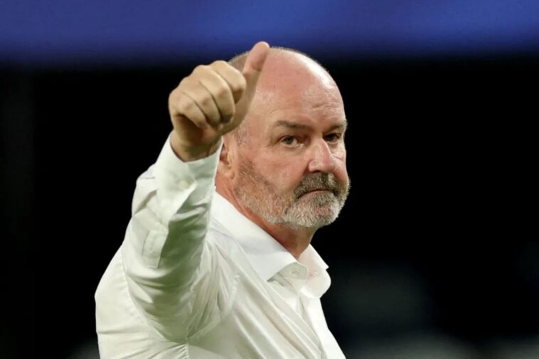 scotland-head-soccer-coach-resigns-after-getting-contract-extension