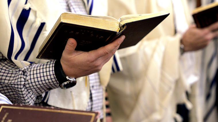 orthodox-jew-fights-back,-says-california-city-fined-him-for-home-prayer-meetings