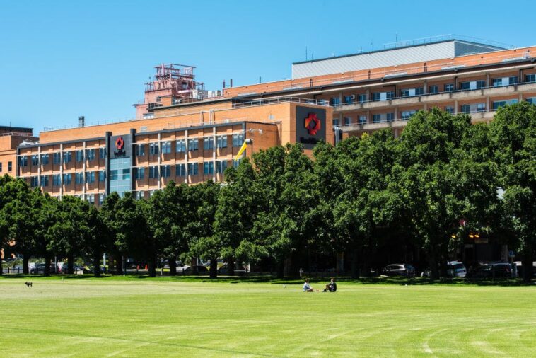 the-last-thing-a-dying-jewish-man-saw-in-the-hospital-was-anti-jewish-hate-they-put-on-his-wall