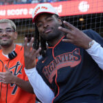 twitch-streamer-n3on-hilariously-takes-over-oracle-park-with-najee-harris