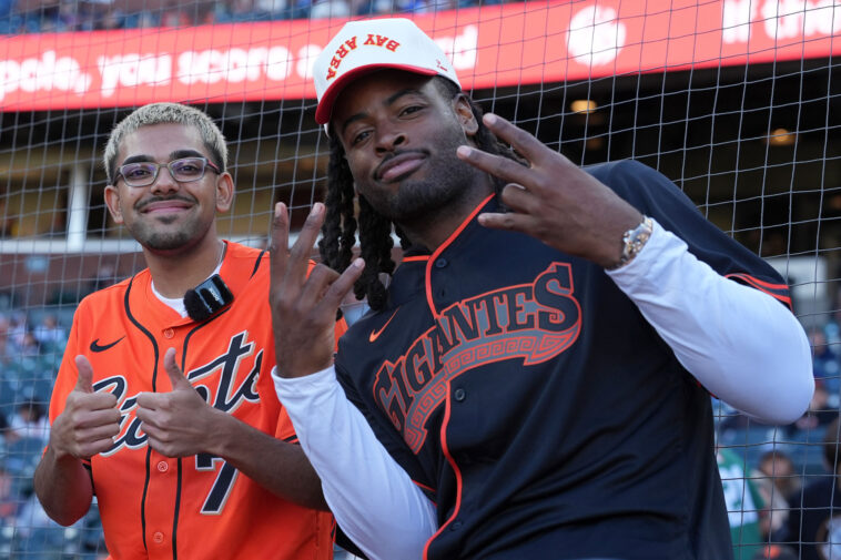 twitch-streamer-n3on-hilariously-takes-over-oracle-park-with-najee-harris
