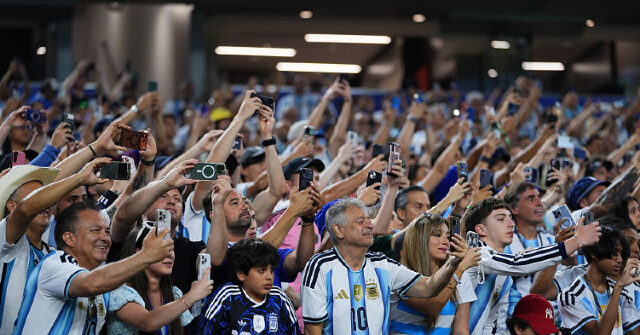 argentina-sends-dhs-list-of-13k-deadbeat-dads-to-keep-out-of-world-cup-stadiums