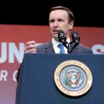 chris-murphy-dodges-questions-about-dem-socialist’s-controversial-remarks-while-pushing-party’s-‘big-tent’