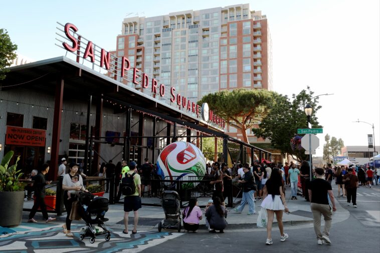 one-killed-in-shooting-at-site-of-california-world-cup-fan-zone  
