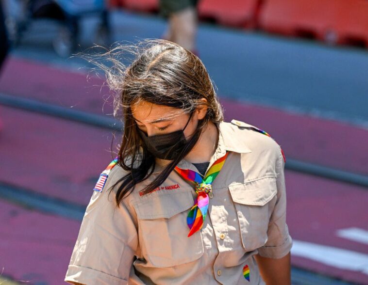 what-happened-to-the-girl-scouts-so-many-americans-grew-up-with?