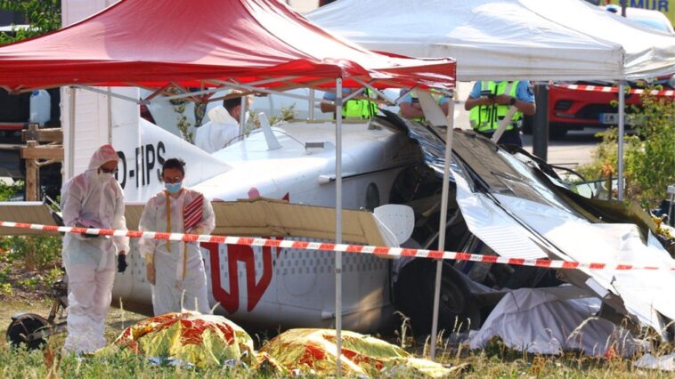 families-watch-in-horror-as-skydiving-plane-crashes-in-france,-killing-all-11-aboard