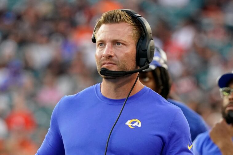 sean-mcvay-shows-off-ripped-abs-in-thirst-trap-with-bikini-clad-wife