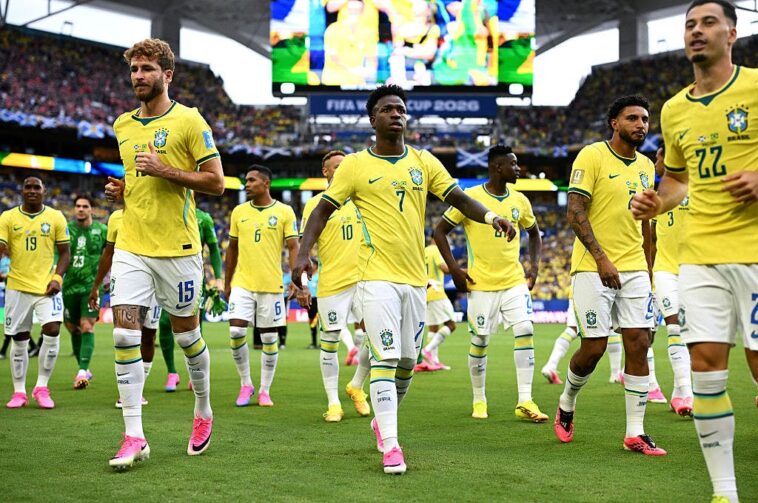 tournament-favorites-kick-off-the-knockout-rounds-in-monday’s-world-cup-matches