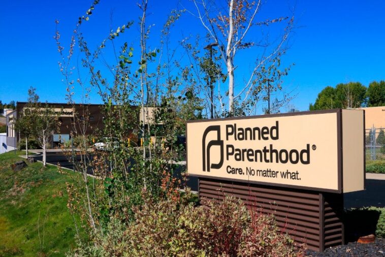chloe-cole:-planned-parenthood’s-one-way-pipeline-destroys-american-children