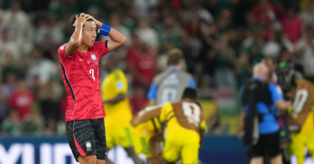 south-korea:-president-apologizes-and-orders-probe-after-soccer-team’s-world-cup-failure