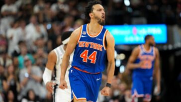 landry-shamet-returning-to-knicks-on-four-year,-$24-million-contract-as-champs-try-to-run-it-back