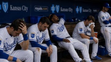 kansas-city-royals-somehow-find-way-to-lose-on-day-when-they-didn’t-play