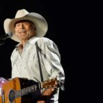 country-legends-unite-for-farewell-show