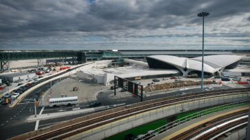 helicopter-reports-drone-encounter-near-jfk-hours-after-jetblue’s-possible-drone-strike