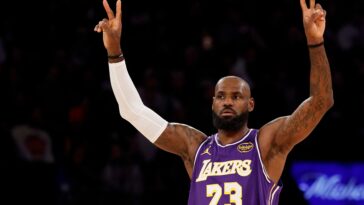 lebron-james-leaving-lakers-in-nba-free-agency-as-golden-state-warriors-rumors-swirl