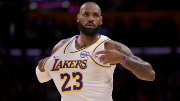lebron-james-tells-los-angeles-lakers-he-will-leave-in-free-agency-after-eight-seasons:-report