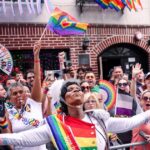 video:-arrests-at-pride-event-as-attendees-climb-and-hump-street-lights,-throw-bottles-at-cops,-twerk-endlessly