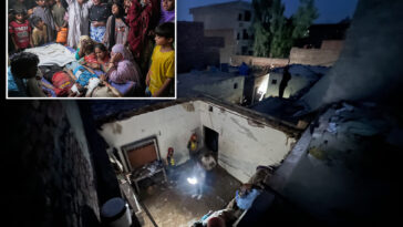 at-least-14-children-dead-after-roof-of-tutoring-center-collapses-in-eastern-pakistan:-police