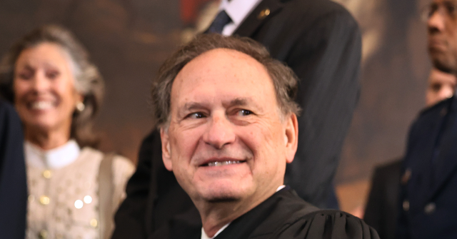 npr-retracts-false-story-saying-justice-alito-was-retiring:-‘erroneously-published’