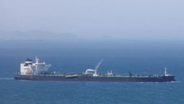 strait-of-hormuz-oil-flowing-back-to-pre-iran-war-levels,-vance-says