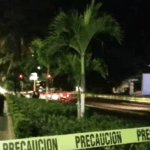 real-life-‘citizen-vigilante’-in-mexico-goes-viral-after-taping-up-thieves