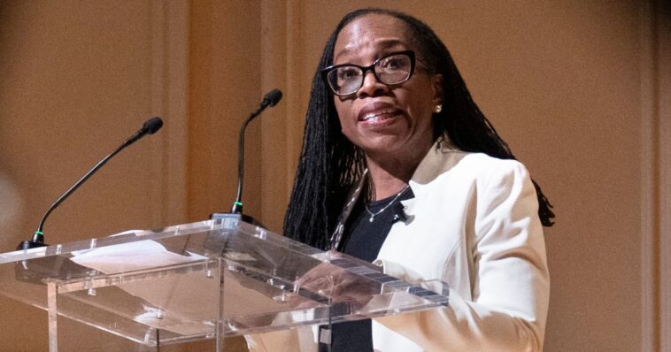 ketanji-brown-jackson-called-an-‘embarrassment’-for-using-social-media-slang-in-birthright-citizenship-opinion