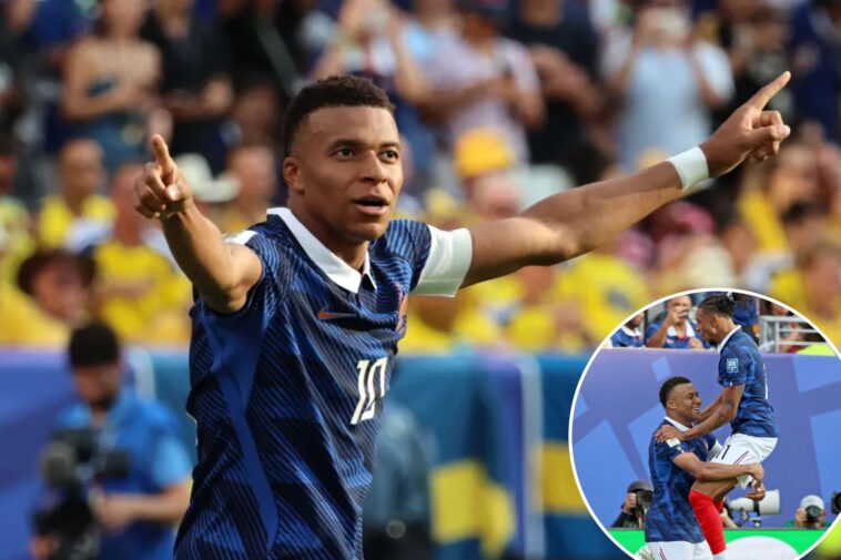 kylian-mbappe-stays-on-torrid-goal-pace-as-france-tops-sweden-to-continue-world-cup-dominance