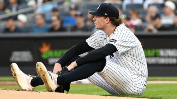 cam-schlittler-miffed-by-nightmare-inning-that-put-yankees-in-early-hole:-‘not-encouraging’