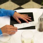 automatic-tip-or-service-charge?-new-state-law-requires-restaurants-to-tell-diners-before-they-order