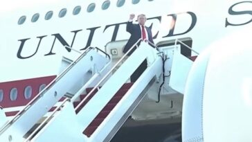 watch:-trump-boards-first-flight-on-new-air-force-one-en-route-to-north-dakota,-tells-reporters-it’s-“the-greatest-commercial-plane-ever-built”