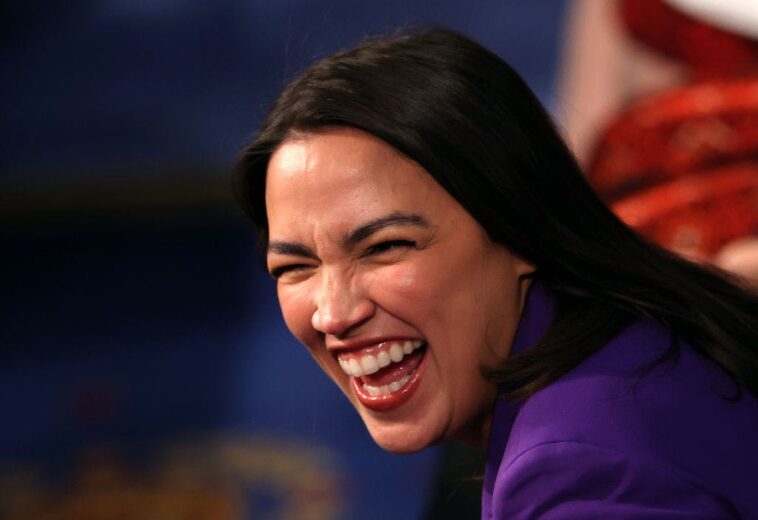 watch:-aoc’s-giddy-response-when-asked-about-running-for-president
