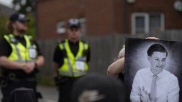 uk-police-officers-under-investigation-over-death-of-handcuffed-teen-nowak