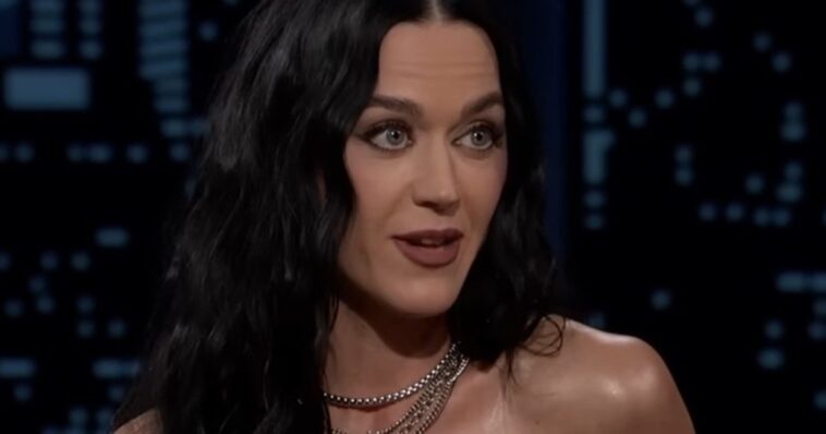while-canada-faces-epidemic-of-church-burnings,-trudeau’s-tone-deaf-girlfriend-katy-perry-belts-out-‘watch-it-burn’-from-church-pew