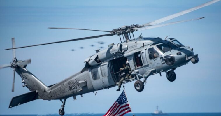 one-crew-member-missing-after-us-helicopter-goes-down-in-arabian-sea:-navy