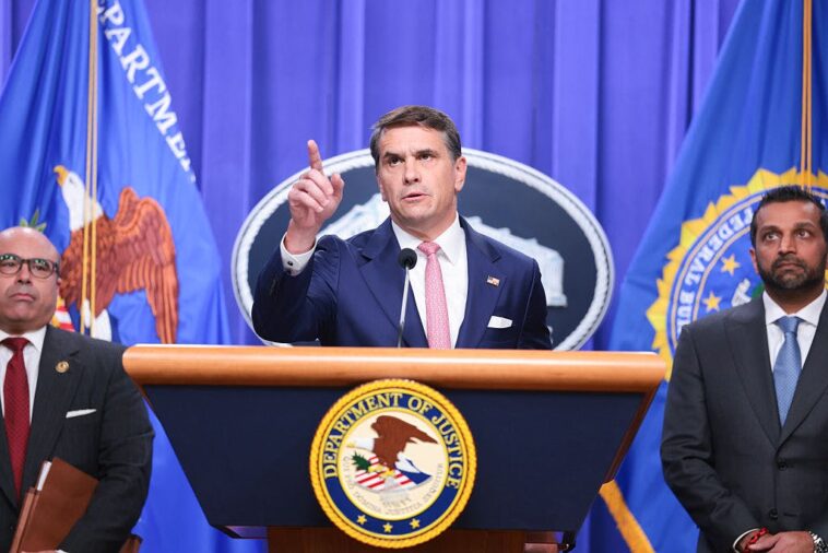 venezuelan-gang-members-let-in-by-biden-charged-in-chilling-murder-cases