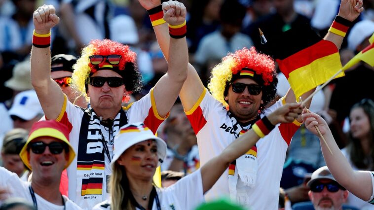 white-house-to-still-welcome-viral-germany-fan-freddy-for-visit-despite-backlash,-nick-adams-says