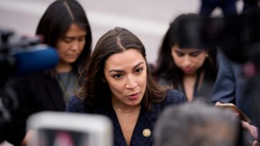 watch:-jd-vance-and-aoc-trade-2028-barbs-as-speculation-heats-up