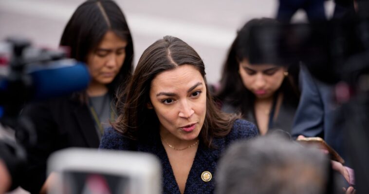 watch:-jd-vance-and-aoc-trade-2028-barbs-as-speculation-heats-up