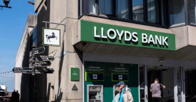 leftist-uk-news-site-the-canary-claims-it-was-debanked-by-lloyds