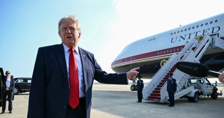 trump-takes-first-flight-on-new-air-force-one:-‘nobody’s-ever-seen-anything-like-it’