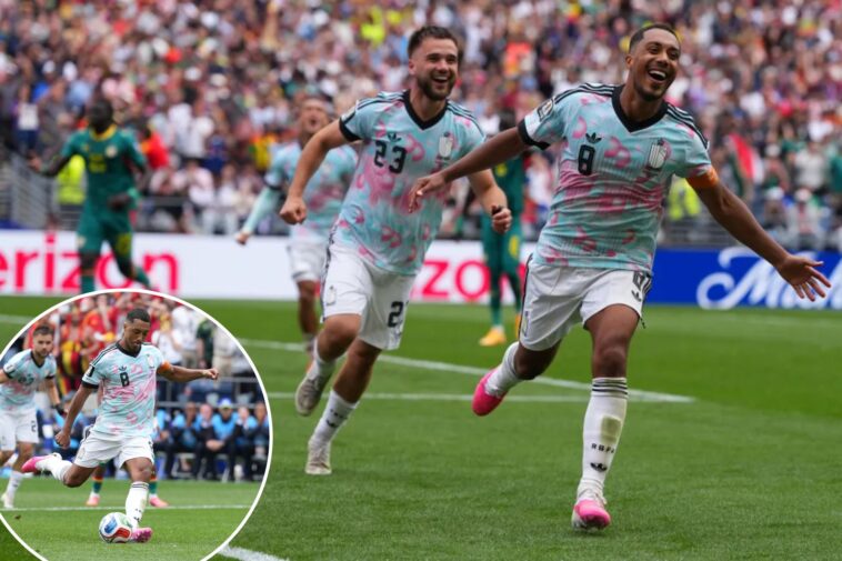 belgium-rallies-past-senegal-on-latest-goal-in-world-cup-history-to-reach-round-of-16