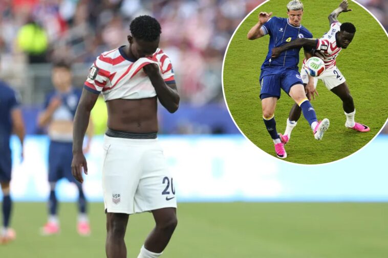 usmnt’s-folarin-balogun-handed-controversial-red-card-with-massive-world-cup-repercussions